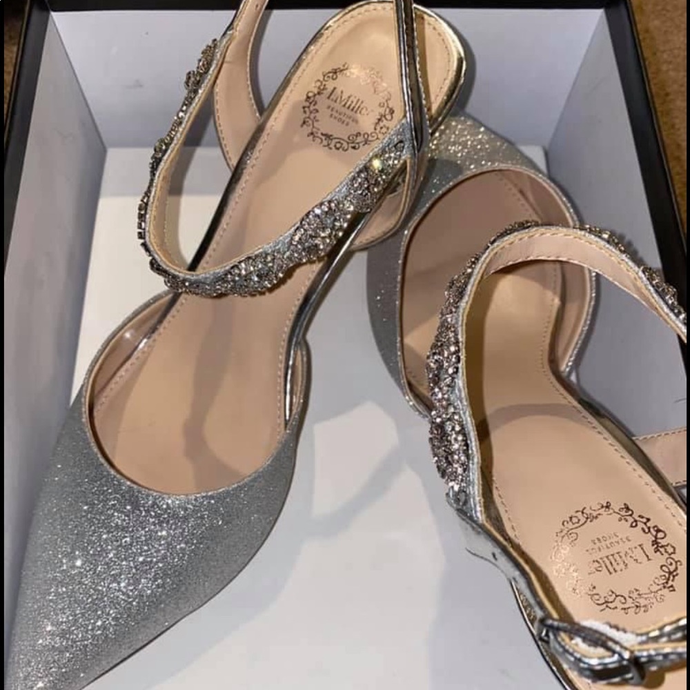 Heels - Picture 3 of 4